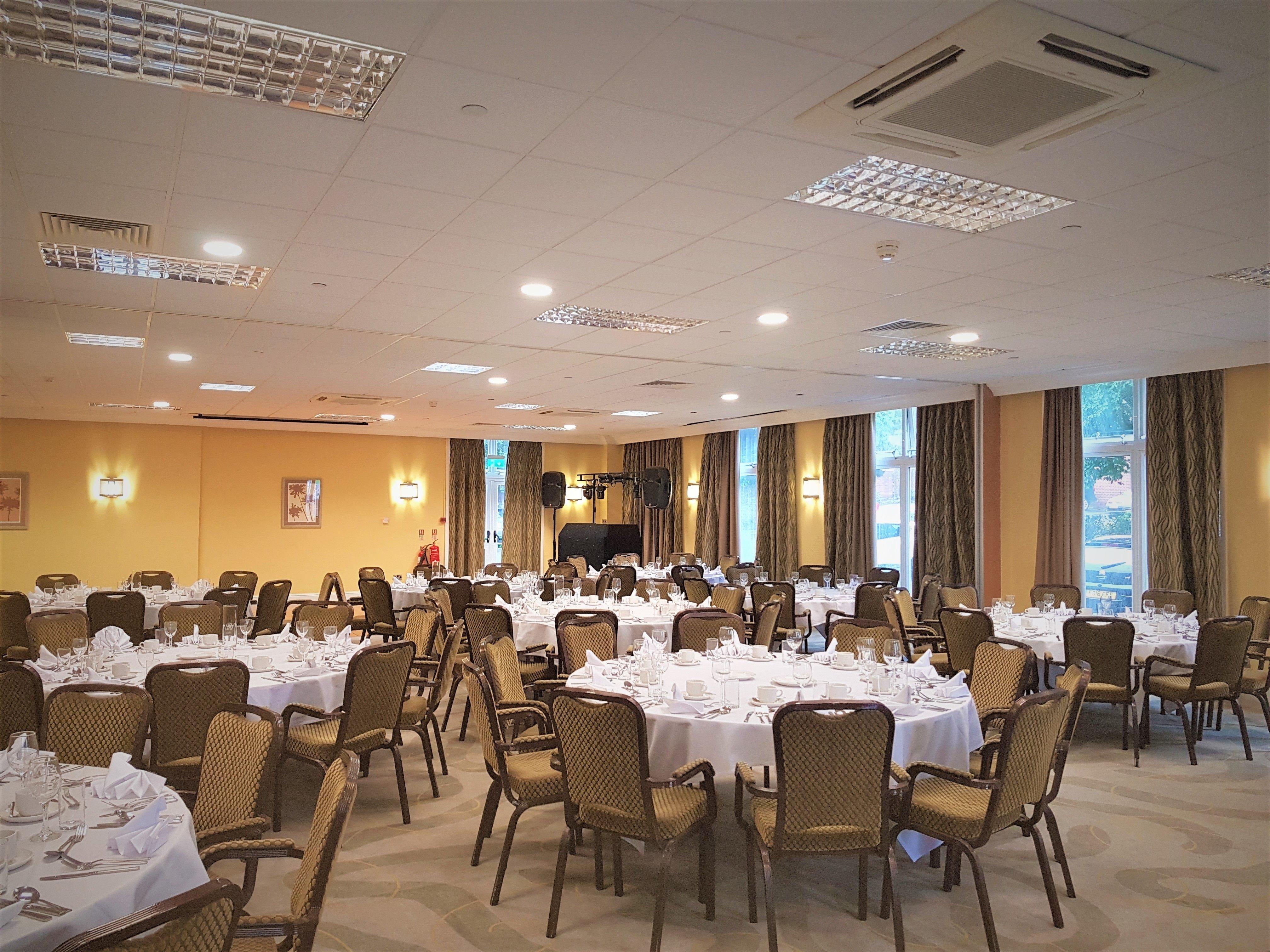 Holiday Inn Kenilworth - Warwick By Ihg Extérieur photo